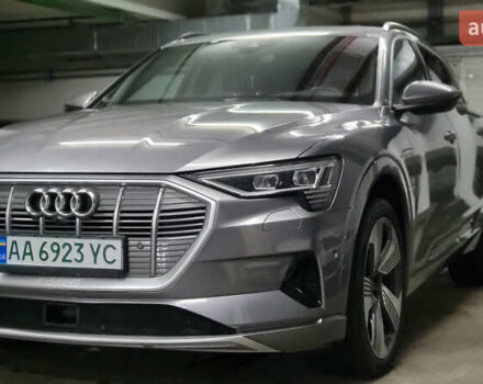 Серый Ауди E-Tron, объемом двигателя 0 л и пробегом 131 тыс. км за 28700 $, фото 1 на Automoto.ua