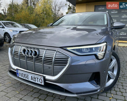 Серый Ауди E-Tron, объемом двигателя 0 л и пробегом 107 тыс. км за 26900 $, фото 1 на Automoto.ua