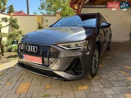 Сірий Ауді E-Tron, об'ємом двигуна 0 л та пробігом 105 тис. км за 27800 $, фото 1 на Automoto.ua