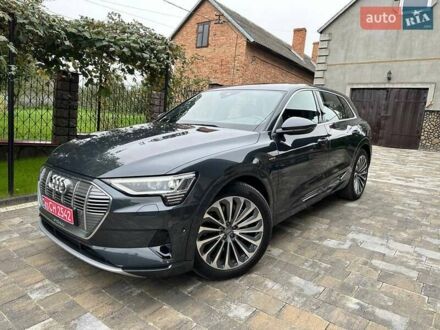 Ауди E-Tron 2020 в Львове на Automoto.ua Серый Ауди E-Tron, объемом двигателя 0 л и пробегом 36 тыс. км за 49499 $, фото 1 на Automoto.ua