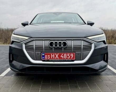 Сірий Ауді E-Tron, об'ємом двигуна 0 л та пробігом 178 тис. км за 21700 $, фото 1 на Automoto.ua