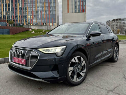 Сірий Ауді E-Tron, об'ємом двигуна 0 л та пробігом 108 тис. км за 25900 $, фото 1 на Automoto.ua