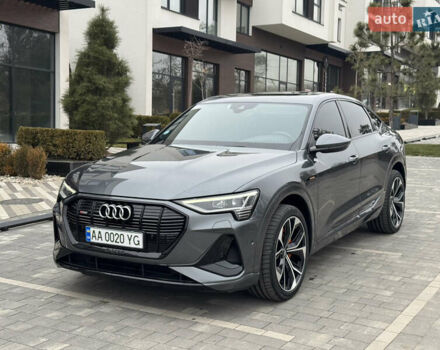 Сірий Ауді E-Tron, об'ємом двигуна 0 л та пробігом 140 тис. км за 33800 $, фото 1 на Automoto.ua