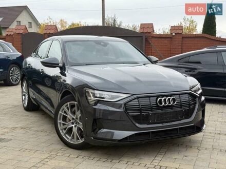 Сірий Ауді E-Tron, об'ємом двигуна 0 л та пробігом 120 тис. км за 29999 $, фото 1 на Automoto.ua
