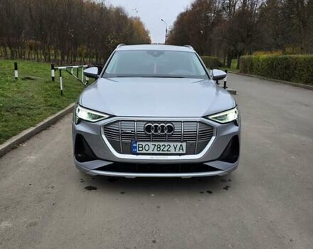 Серый Ауди E-Tron, объемом двигателя 0 л и пробегом 90 тыс. км за 36500 $, фото 1 на Automoto.ua
