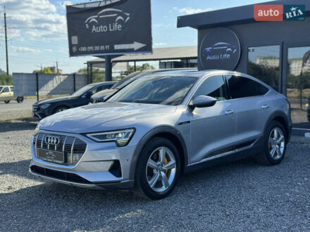 Сірий Ауді E-Tron, об'ємом двигуна 0 л та пробігом 91 тис. км за 33999 $, фото 1 на Automoto.ua