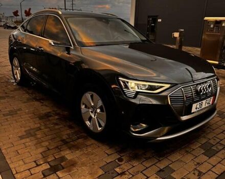 Серый Ауди E-Tron, объемом двигателя 0 л и пробегом 90 тыс. км за 37000 $, фото 1 на Automoto.ua