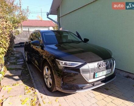 Серый Ауди E-Tron, объемом двигателя 0 л и пробегом 201 тыс. км за 25200 $, фото 1 на Automoto.ua