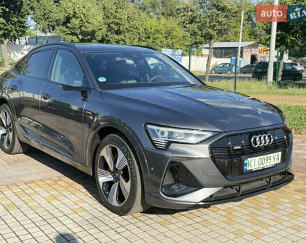 Сірий Ауді E-Tron, об'ємом двигуна 0 л та пробігом 55 тис. км за 41999 $, фото 1 на Automoto.ua