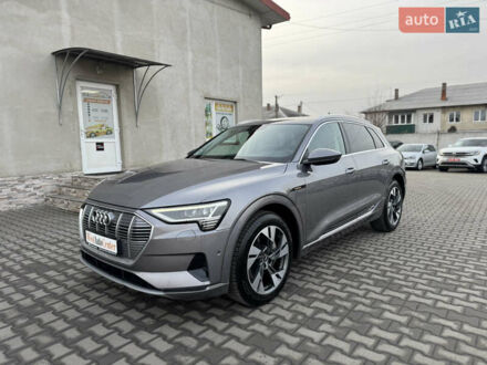 Ауді E-Tron 2020 у Луцьку на Automoto.ua Сірий Ауді E-Tron, об'ємом двигуна 0 л та пробігом 207 тис. км за 19950 $, фото 1 на Automoto.ua