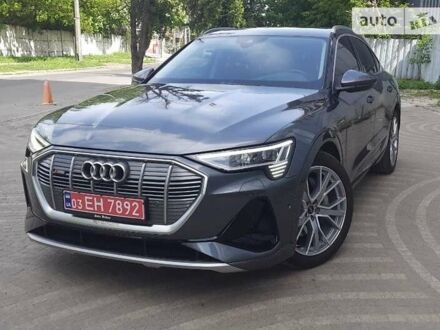 Сірий Ауді E-Tron, об'ємом двигуна 0 л та пробігом 25 тис. км за 49800 $, фото 1 на Automoto.ua