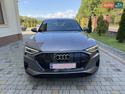 Ауди E-Tron 2020 в Сваляве на Automoto.ua Серый Ауди E-Tron, объемом двигателя 0 л и пробегом 180 тыс. км за 26900 $, фото 1 на Automoto.ua