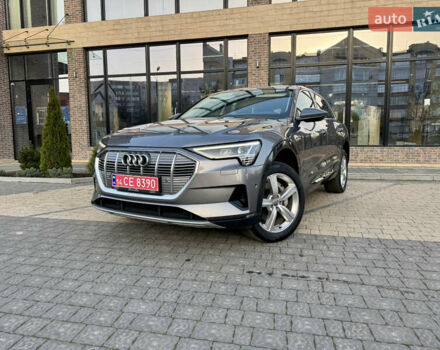 Сірий Ауді E-Tron, об'ємом двигуна 0 л та пробігом 143 тис. км за 27900 $, фото 1 на Automoto.ua