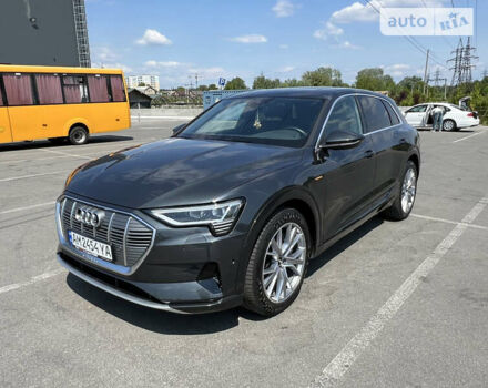 Сірий Ауді E-Tron, об'ємом двигуна 0 л та пробігом 65 тис. км за 46000 $, фото 1 на Automoto.ua