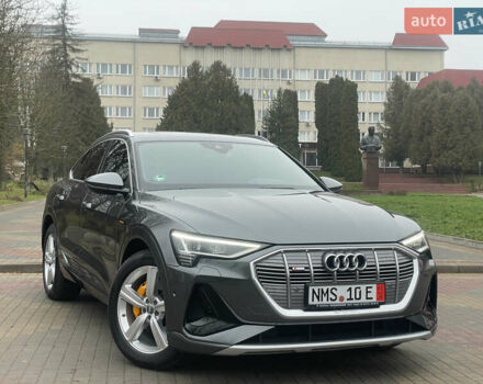 Серый Ауди E-Tron, объемом двигателя 0 л и пробегом 90 тыс. км за 34490 $, фото 1 на Automoto.ua