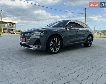 Сірий Ауді E-Tron, об'ємом двигуна 0 л та пробігом 88 тис. км за 39999 $, фото 1 на Automoto.ua
