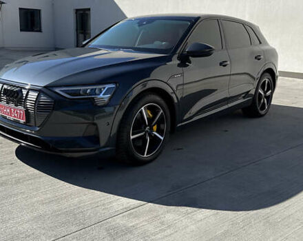 Сірий Ауді E-Tron, об'ємом двигуна 0 л та пробігом 84 тис. км за 33000 $, фото 1 на Automoto.ua