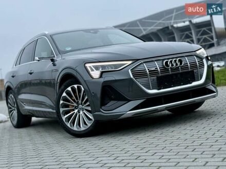 Серый Ауди E-Tron, объемом двигателя 0 л и пробегом 29 тыс. км за 38300 $, фото 1 на Automoto.ua