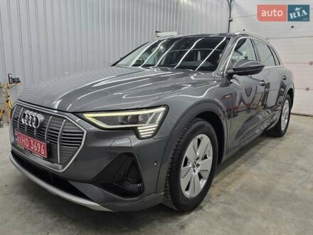 Сірий Ауді E-Tron, об'ємом двигуна 0 л та пробігом 99 тис. км за 29000 $, фото 1 на Automoto.ua