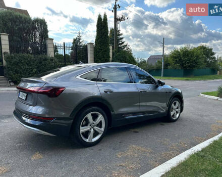 Серый Ауди E-Tron, объемом двигателя 0 л и пробегом 88 тыс. км за 28500 $, фото 1 на Automoto.ua