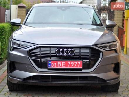 Серый Ауди E-Tron, объемом двигателя 0 л и пробегом 68 тыс. км за 34000 $, фото 1 на Automoto.ua