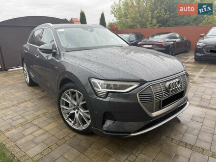 Ауди E-Tron 2021 в Коломые на Automoto.ua Серый Ауди E-Tron, объемом двигателя 0 л и пробегом 100 тыс. км за 30777 $, фото 1 на Automoto.ua