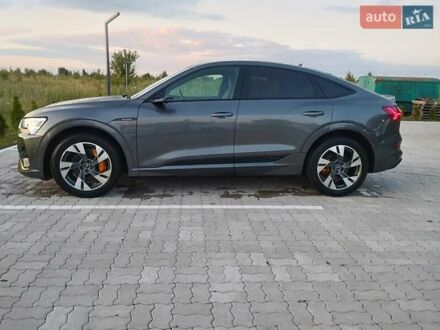 Сірий Ауді E-Tron, об'ємом двигуна 0 л та пробігом 98 тис. км за 39000 $, фото 1 на Automoto.ua