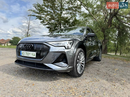 Сірий Ауді E-Tron, об'ємом двигуна 0 л та пробігом 110 тис. км за 42000 $, фото 1 на Automoto.ua