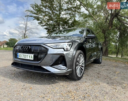 Сірий Ауді E-Tron, об'ємом двигуна 0 л та пробігом 110 тис. км за 42000 $, фото 1 на Automoto.ua