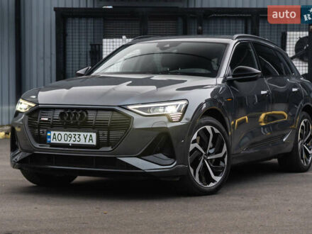 Ауди E-Tron 2021 в Ужгороде на Automoto.ua Серый Ауди E-Tron, объемом двигателя 0 л и пробегом 34 тыс. км за 45000 $, фото 1 на Automoto.ua