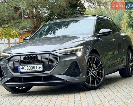 Серый Ауди E-Tron, объемом двигателя 0 л и пробегом 114 тыс. км за 38900 $, фото 1 на Automoto.ua