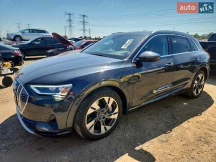 Сірий Ауді E-Tron, об'ємом двигуна 0 л та пробігом 69 тис. км за 13000 $, фото 1 на Automoto.ua