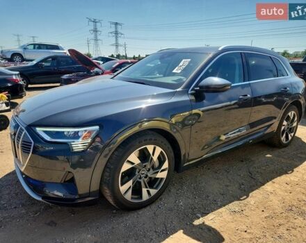 Серый Ауди E-Tron, объемом двигателя 0 л и пробегом 69 тыс. км за 13000 $, фото 1 на Automoto.ua