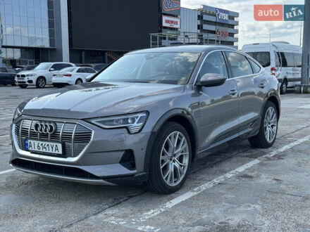 Сірий Ауді E-Tron, об'ємом двигуна 0 л та пробігом 47 тис. км за 35500 $, фото 1 на Automoto.ua