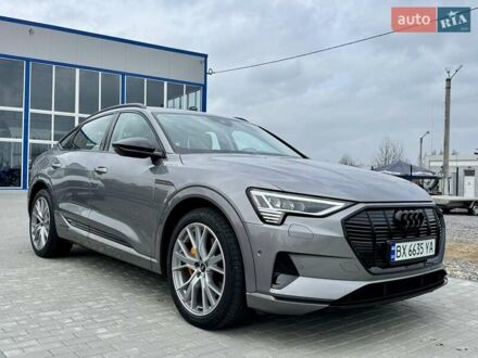 Ауди E-Tron 2022 в Хмельницком на Automoto.ua Серый Ауди E-Tron, объемом двигателя 0 л и пробегом 82 тыс. км за 39999 $, фото 1 на Automoto.ua