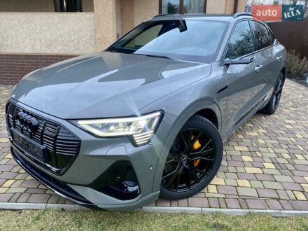 Сірий Ауді E-Tron, об'ємом двигуна 0 л та пробігом 43 тис. км за 45500 $, фото 1 на Automoto.ua