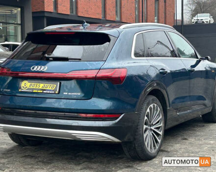 Синій Ауді E-Tron, об'ємом двигуна 95 л та пробігом 84 тис. км за 34200 $, фото 5 на Automoto.ua