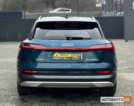 Синій Ауді E-Tron, об'ємом двигуна 95 л та пробігом 84 тис. км за 34200 $, фото 4 на Automoto.ua