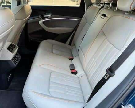 Синий Ауди E-Tron, объемом двигателя 0 л и пробегом 79 тыс. км за 36300 $, фото 29 на Automoto.ua