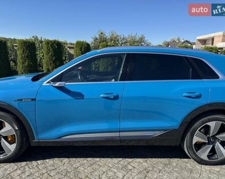 Синий Ауди E-Tron, объемом двигателя 0 л и пробегом 160 тыс. км за 29000 $, фото 2 на Automoto.ua