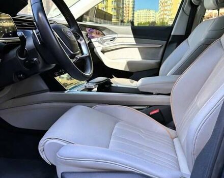 Синий Ауди E-Tron, объемом двигателя 0 л и пробегом 79 тыс. км за 36300 $, фото 20 на Automoto.ua