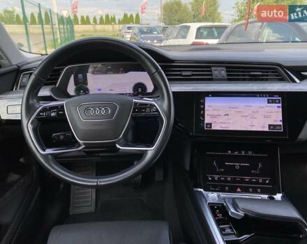 Синий Ауди E-Tron, объемом двигателя 0 л и пробегом 53 тыс. км за 35900 $, фото 55 на Automoto.ua