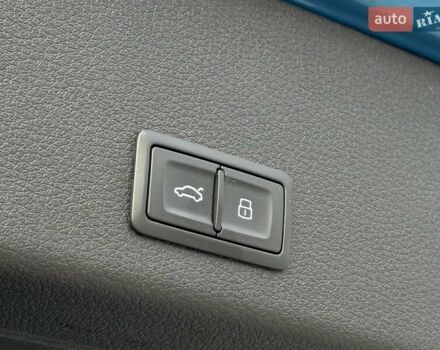 Синий Ауди E-Tron, объемом двигателя 0 л и пробегом 119 тыс. км за 29990 $, фото 38 на Automoto.ua