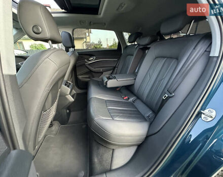 Синій Ауді E-Tron, об'ємом двигуна 0 л та пробігом 104 тис. км за 23800 $, фото 43 на Automoto.ua