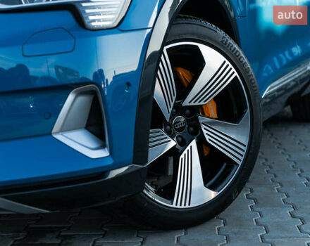Синій Ауді E-Tron, об'ємом двигуна 0 л та пробігом 66 тис. км за 37500 $, фото 1 на Automoto.ua