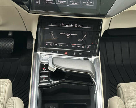 Синий Ауди E-Tron, объемом двигателя 0 л и пробегом 89 тыс. км за 30000 $, фото 17 на Automoto.ua