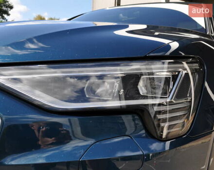 Синий Ауди E-Tron, объемом двигателя 0 л и пробегом 79 тыс. км за 34000 $, фото 12 на Automoto.ua