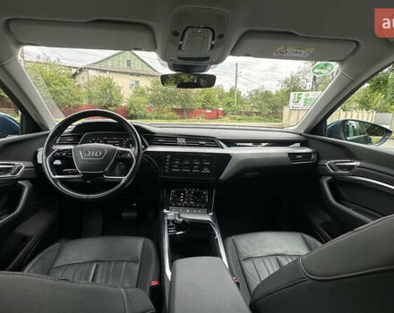 Синий Ауди E-Tron, объемом двигателя 0 л и пробегом 93 тыс. км за 30500 $, фото 9 на Automoto.ua