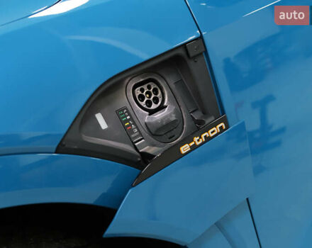 Синий Ауди E-Tron, объемом двигателя 0 л и пробегом 80 тыс. км за 28900 $, фото 18 на Automoto.ua