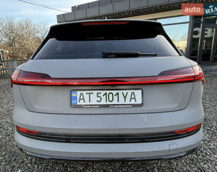 Синий Ауди E-Tron, объемом двигателя 0 л и пробегом 65 тыс. км за 31900 $, фото 56 на Automoto.ua